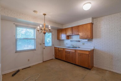 Kitchen 5105