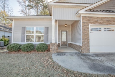 123 Autumn Glen Dr, Carrollton, GA 30117 - photo 2