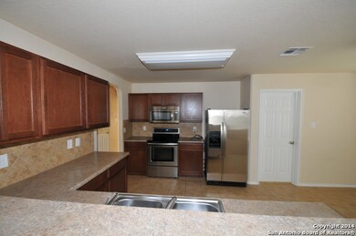 3906 Ashleaf Pecan, San Antonio, TX 78261 - photo 5