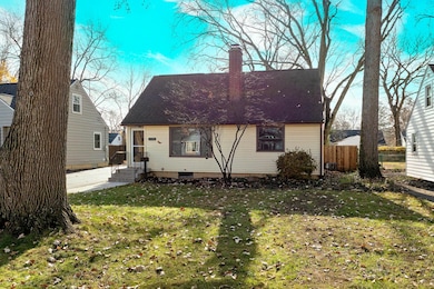 2135 Wesleyan Dr, Columbus, OH 43221 - photo 2