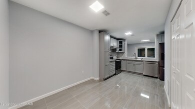 208 Falls Cir, Bushkill, PA 18324 - photo 6