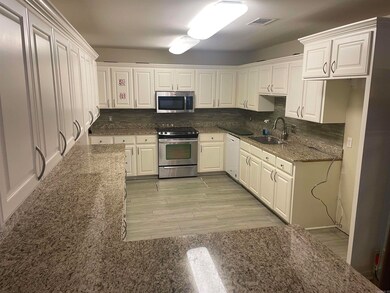 889 Heather Cir, Conway, AR 72034 - photo 6