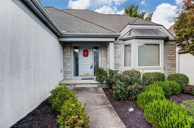 826 Crestway Dr, Columbus, OH 43235 - photo 3