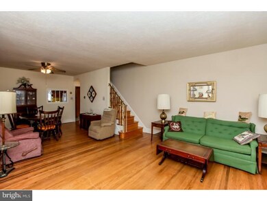 312 Wolfenden Ave, Darby, PA 19023 - photo 4