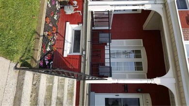 1516 W Gordon St, Allentown, PA 18102 - photo 3