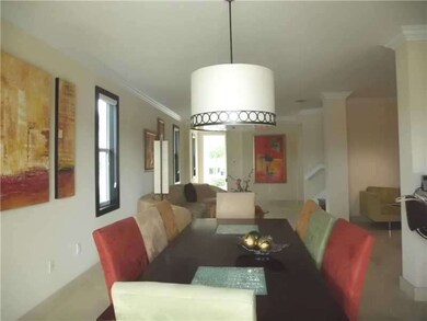 7512 NW 107th Place, Doral, FL 33178 - photo 5