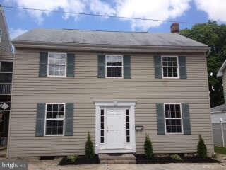 26 N Franklin St, Waynesboro, PA 17268 - photo 2