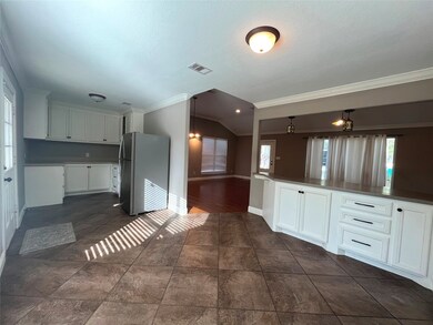 Super spacious kitchen