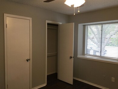 1125 Highpoint Rd, Bedford, TX 76022 - photo 5