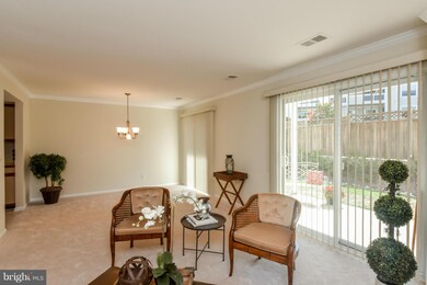 12895 Grays Pointe Rd unit A, Fairfax, VA 22033 - photo 7