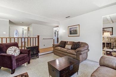 2833 Sandbrook Ct, Sacramento, CA 95826 - photo 7