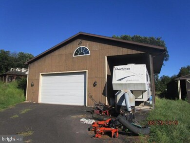 2424 Gramm Rd, Pennsburg, PA 18073 - photo 3