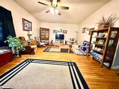 107 11th St S, Northwood, IA 50459 - photo 7