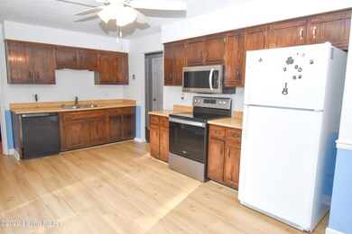 193 Dogwood Dr, Mount Washington, KY 40047 - photo 4