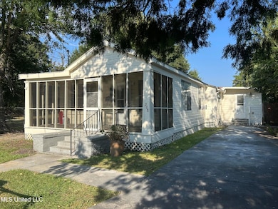 208 Keller Ave, Biloxi, MS 39530 - photo 2