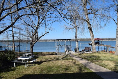 1016 W Lake Dr, Weatherford, TX 76087 - photo 2