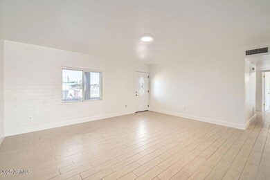 726 N 78th St - Web Quality - 006 - 06 L