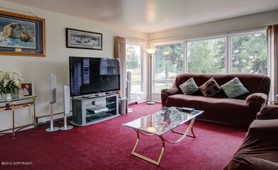 Living Room2