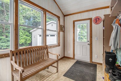 697 Edgecreek Dr, Wayland, MI 49348 - photo 3