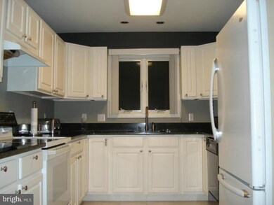 970 Lake Heritage Dr, Ruther Glen, VA 22546 - photo 6