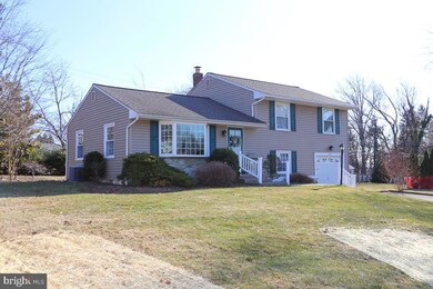 135 Harding Rd, Southampton, PA 18966 - photo 2