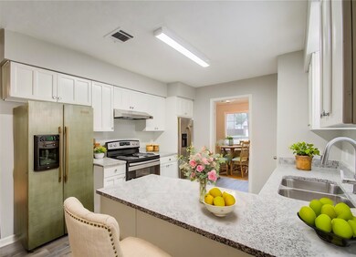 4922 Glendower Dr, Spring, TX 77373 - photo 3