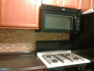 1737 Addison Rd S, District Heights, MD 20747 - photo 4