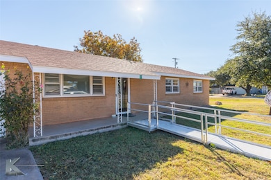 341 S Main St, Trent, TX 79561 - photo 2