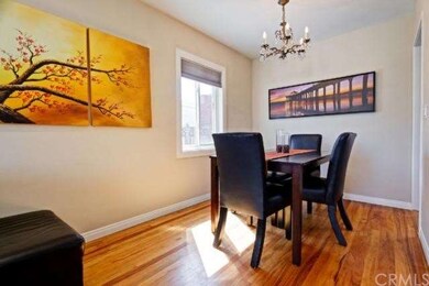 Dining room with lots of south facing light pourin