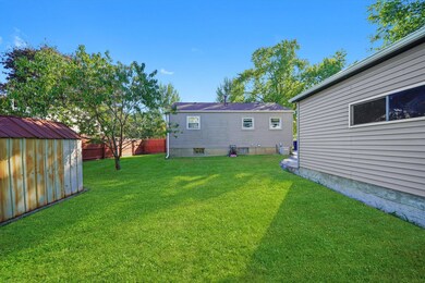 unlisted-address, Waukegan, IL 60087 - photo 4