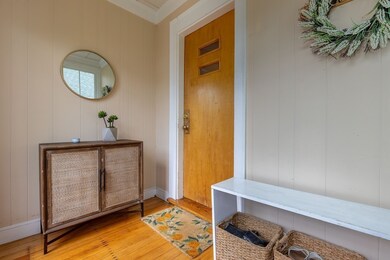 138 Lasell St, West Roxbury, MA 02132 - photo 3