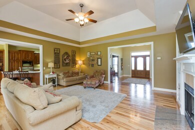 234 William Cir, Lafayette, TN 37083 - photo 6