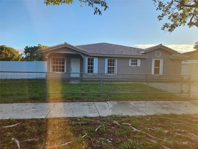 13822 SW 256th St, Homestead, FL 33032 - photo 2