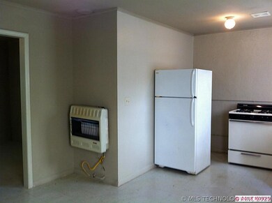 230.5 Wilson Ave, Tahlequah, OK 74464 - photo 4