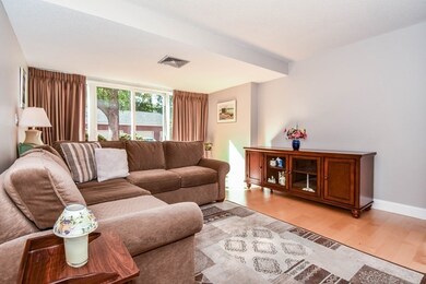 164 Place Ln, Woburn, MA 01801 - photo 6