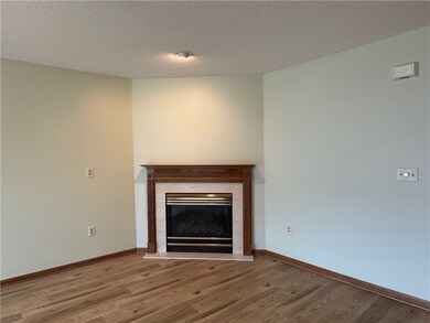 1140 W Hamilton Ave, Eau Claire, WI 54701 - photo 6