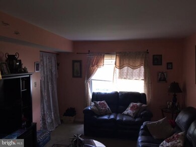 8240 Wycliffe Ct, Manassas, VA 20109 - photo 4