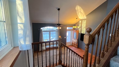 2809 Forestview Dr, Carpentersville, IL 60110 - photo 7