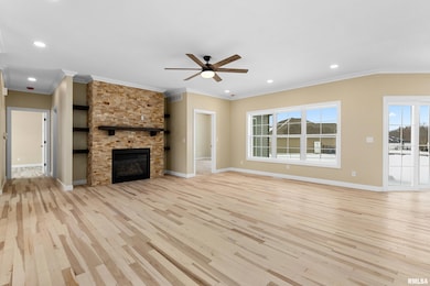 3735 Grandview Ct, Pekin, IL 61554 - photo 5