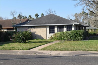 829 Citrus Dr, Alamo, TX 78516 - photo 2