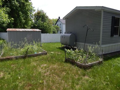 215 W Allen St, Winooski, VT 05404 - photo 5