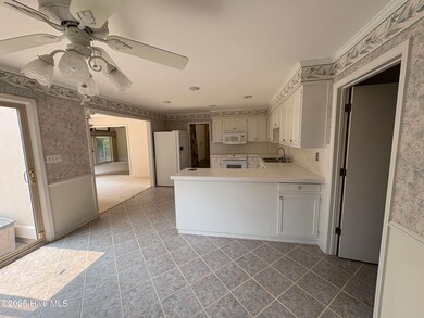 1608 Brices Creek Rd, New Bern, NC 28562 - photo 7