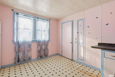 2706 5 1 2 Ave, Rock Island, IL 61201 - photo 6