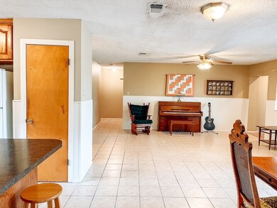 153 Redriver, Bay City, TX 77414 - photo 5