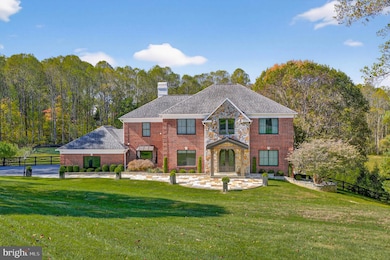 7652 Greendell Ln, Highland, MD 20777 - photo 4