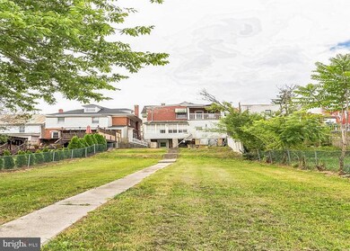 217 W High St, Womelsdorf, PA 19567 - photo 4