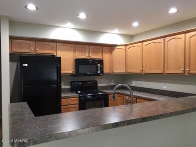 113 Marsh Trail Rd unit 11, Norton Shores, MI 49444 - photo 6