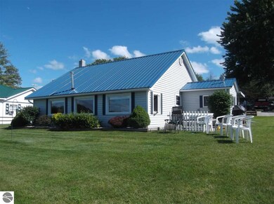 8916 Burnside Ave, Hale, MI 48739 - photo 5