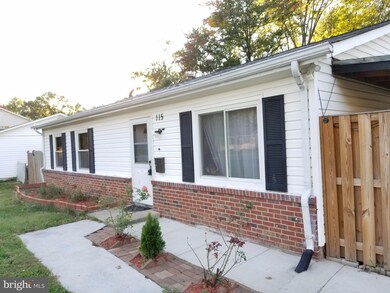 115 N Cypress Rd, Sterling, VA 20164 - photo 3