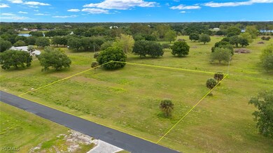 1530 Lindy Ln, Labelle, FL 33935 - photo 5